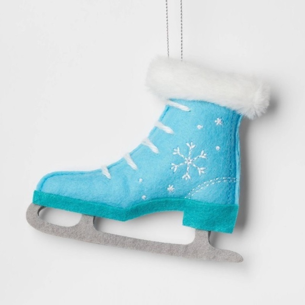 Fabric Ice Skate Christmas Tree Ornament Blue nwt